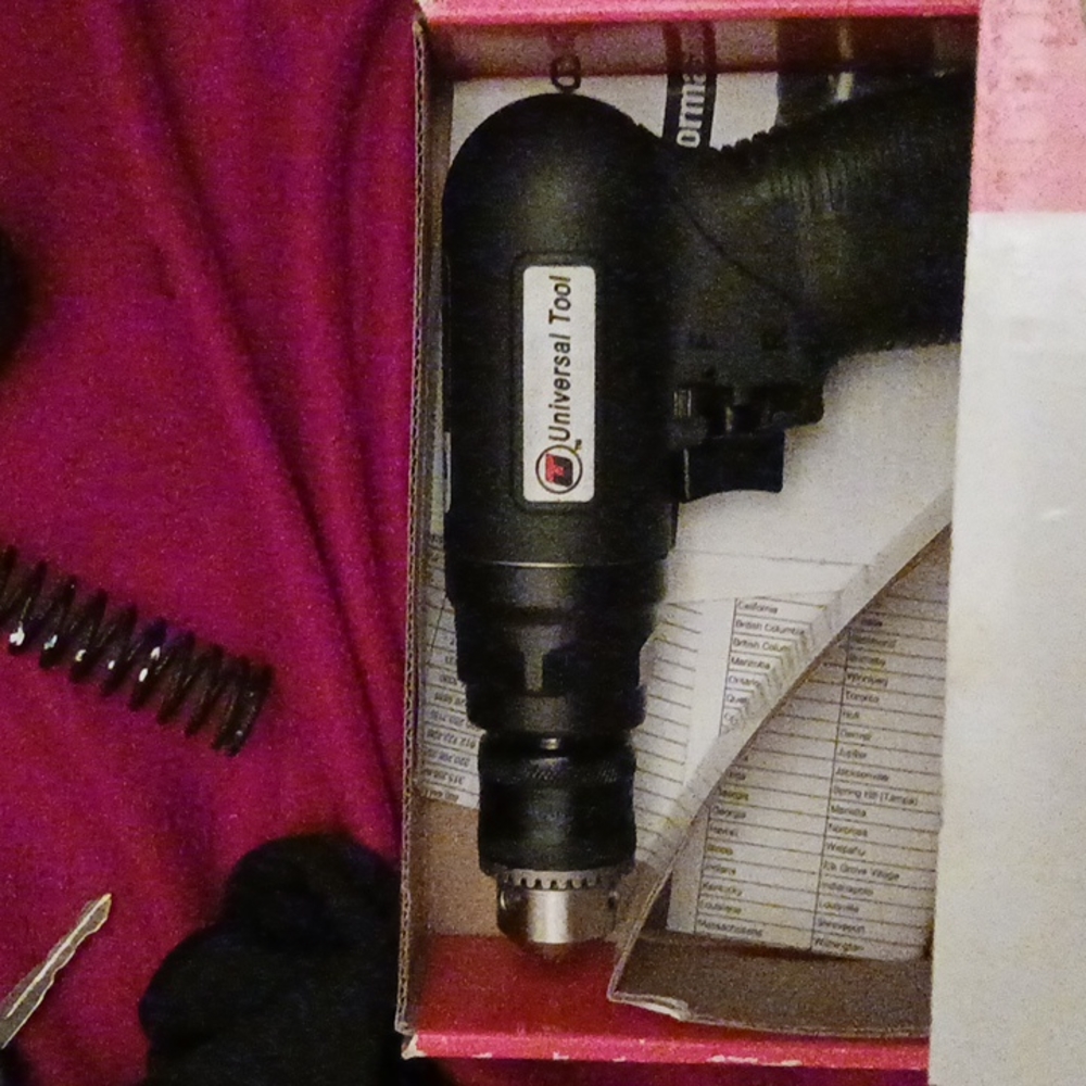 Brand new Pneumatic 3/8" reversible drill (1800rpm)